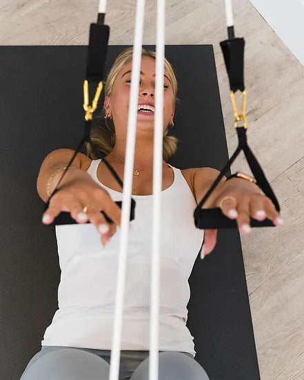 FitElast™ “Daha Fit Bir Sen, Sadece Bir Adım Uzağında.”